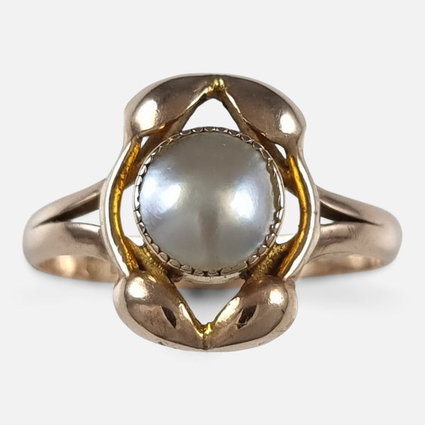 the Art Nouveau 9ct rose gold and Mabe pearl ring, viewed from above