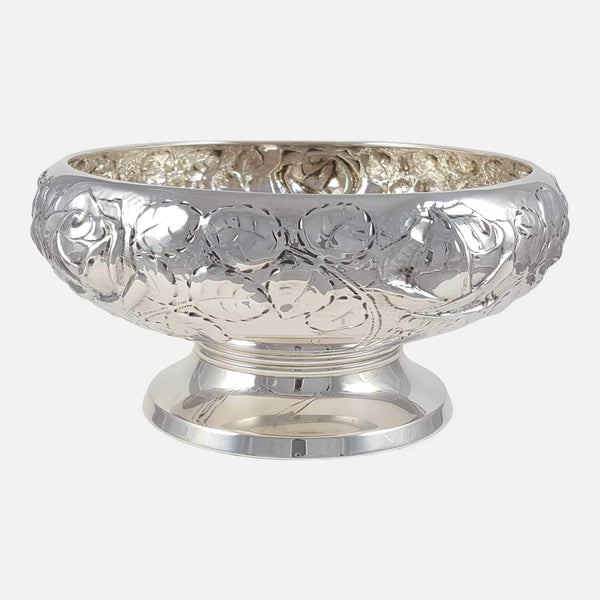 the Norwegian silver bowl viewed from the front