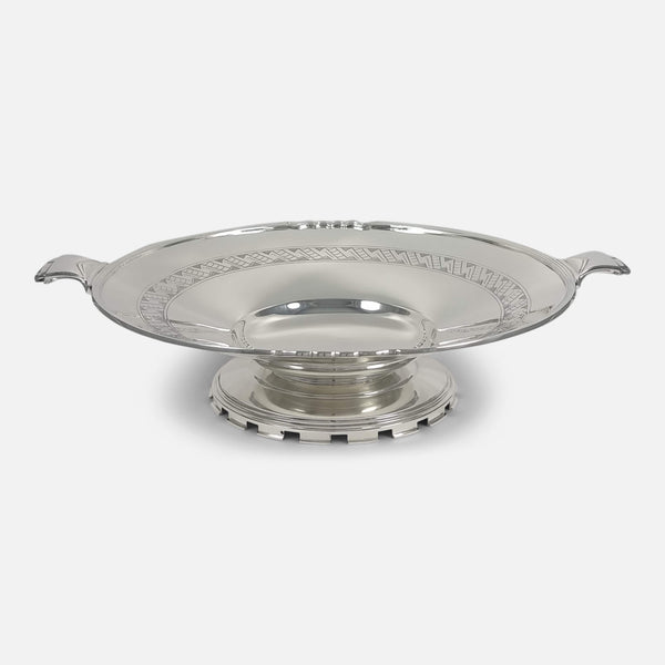 The Art Deco Sterling Silver Dish by Mappin & Webb, viewed from the front