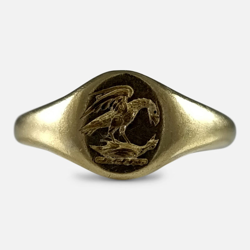 The Elizabeth II 18ct Gold Intaglio Signet Ring, viewed from the front