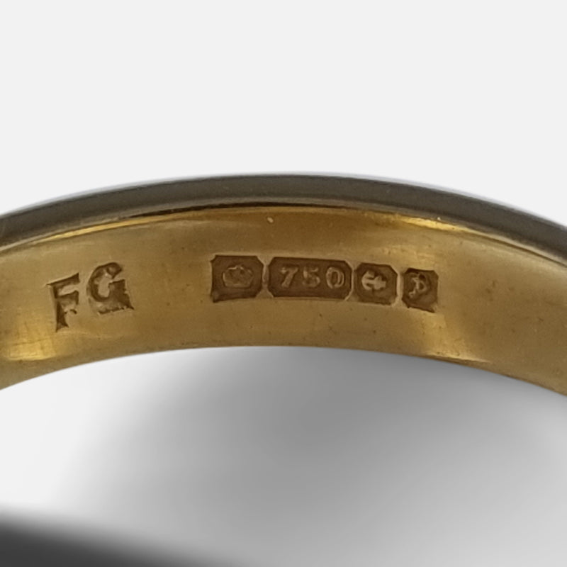 Elizabeth II 18ct Gold Signet Ring - 1989