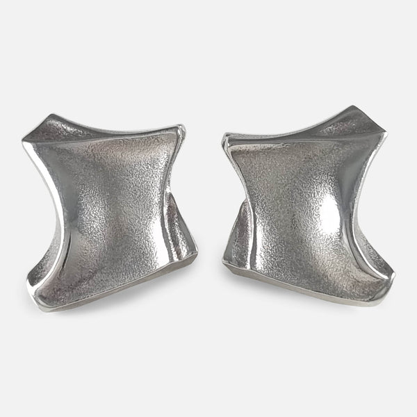 The Lapponia Sterling Silver Earrings by Björn Weckström, viewed from the front