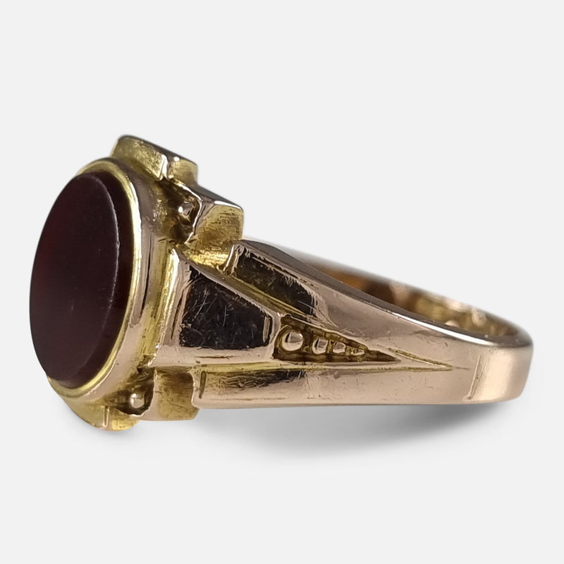 the ring viewed from the right side at a slight angle