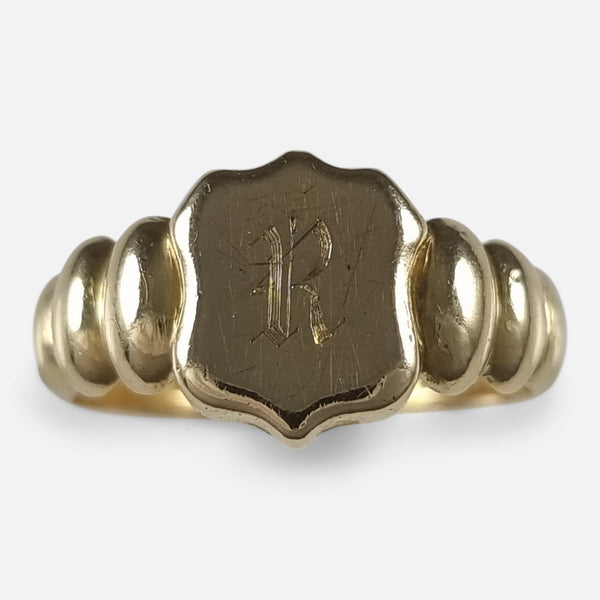 The Victorian 18ct Gold Shield Signet Ring, viewed from the front