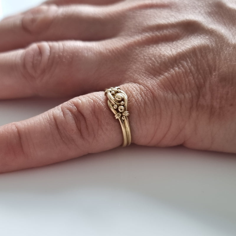 viewed on finger