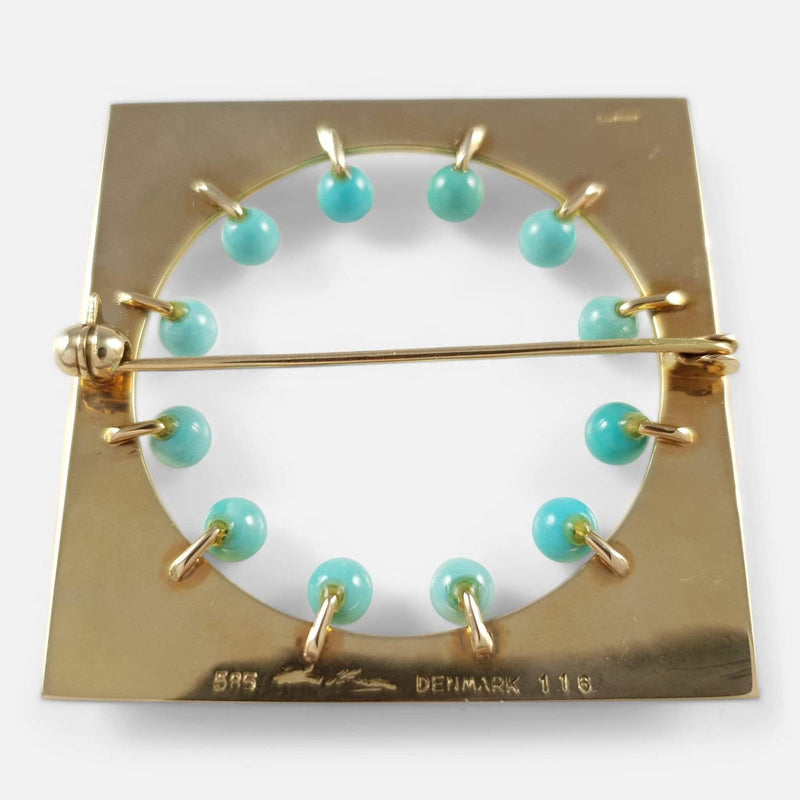 14ct gold and Amazonite beads brooch viewed from the back displaying the pin