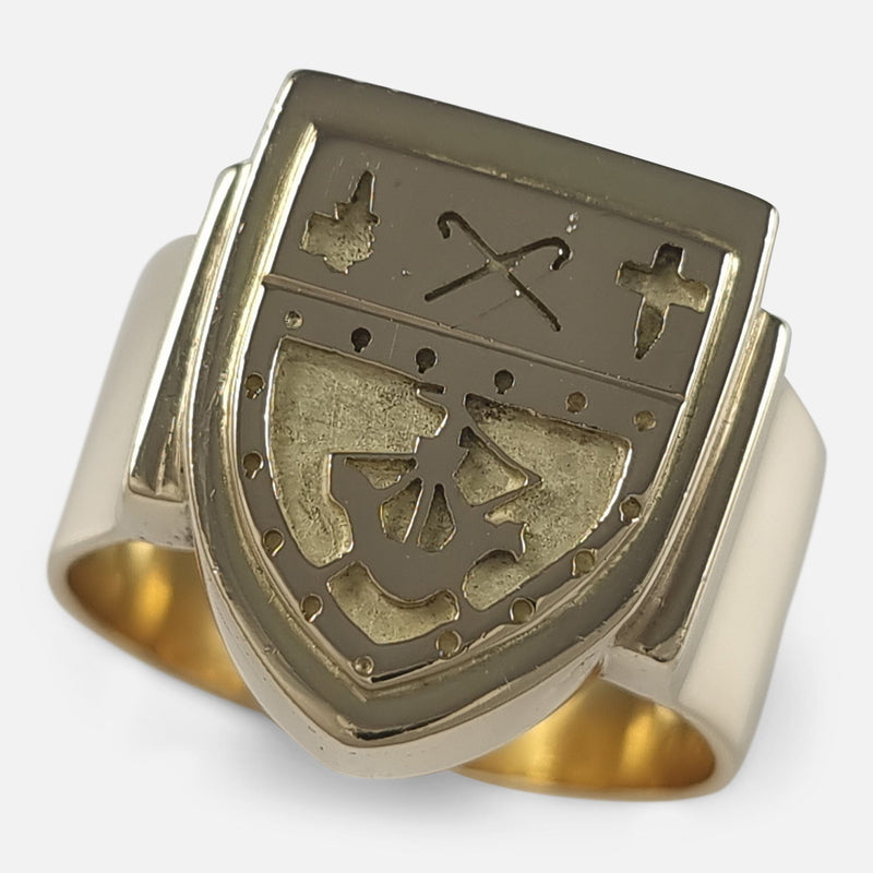 the 18ct yellow gold shield signet ring viewed from above