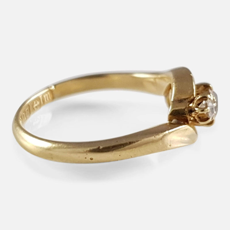 the gold ring viewed from the left side on