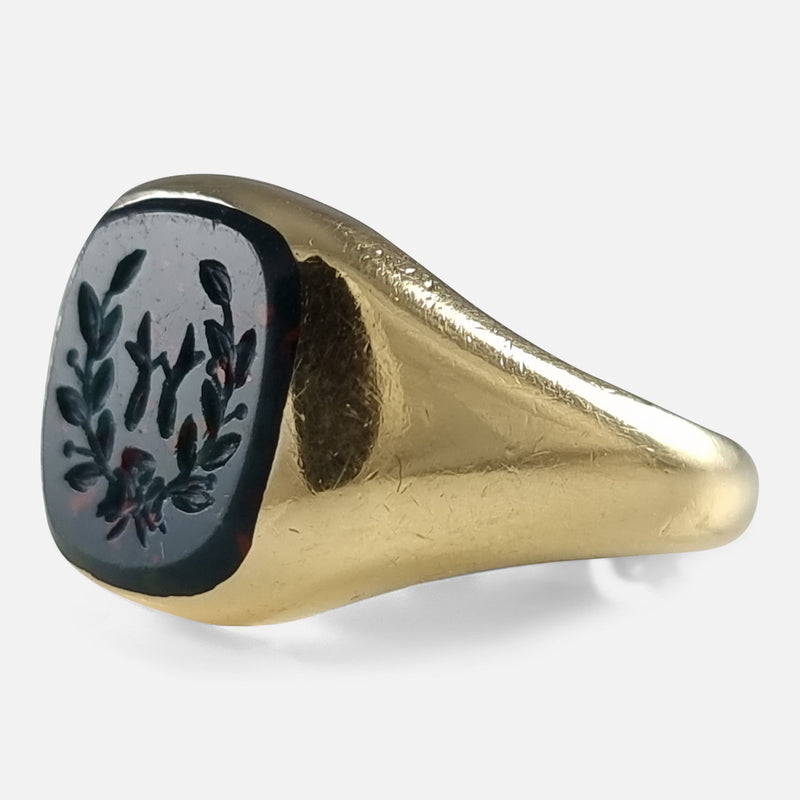 the ring viewed from the right side at a slight angle