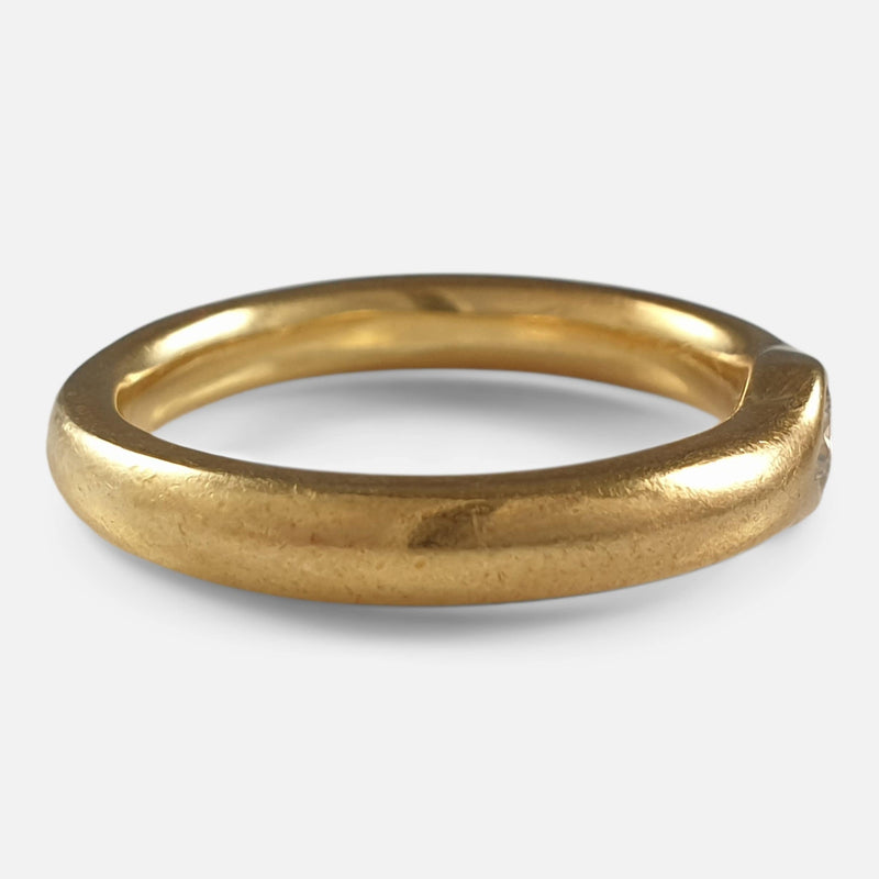 the ring viewed from the left side on
