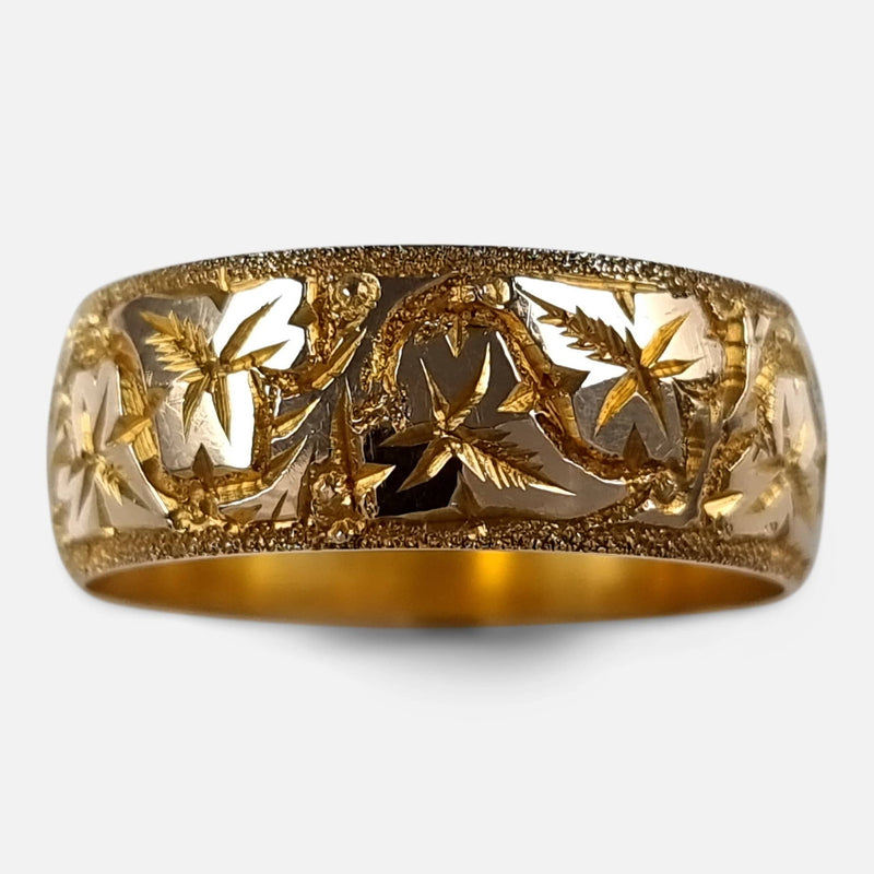 the antique 18ct yellow gold keeper ring viewed from above