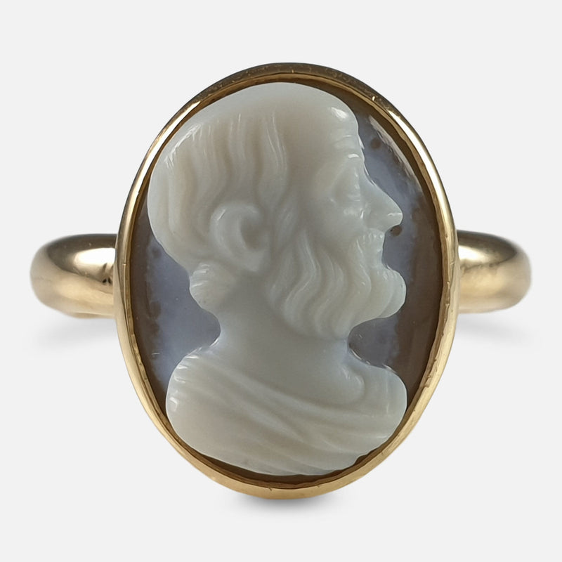the cameo ring viewed from the front