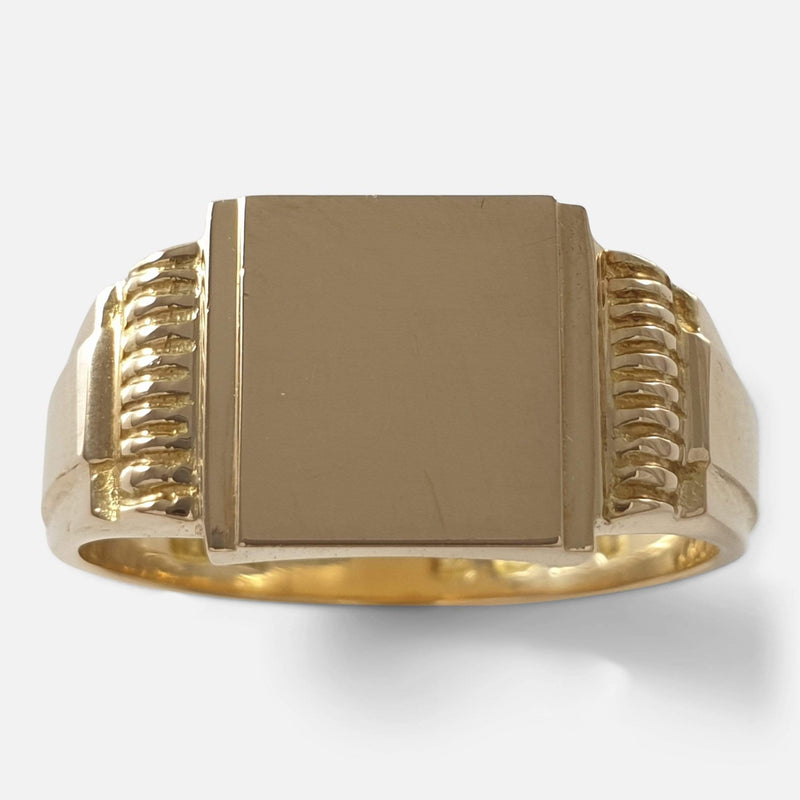 the 18ct yellow gold signet ring viewed from the front