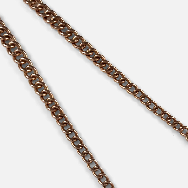 focused on a section of the chain
