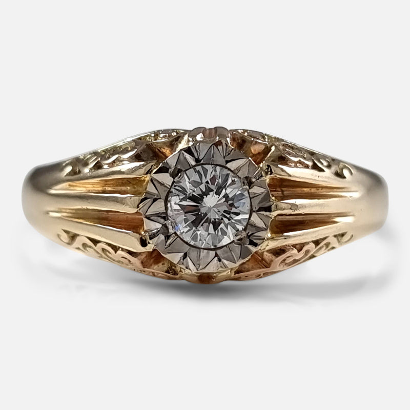 the 9ct yellow gold diamond gypsy ring viewed from the front