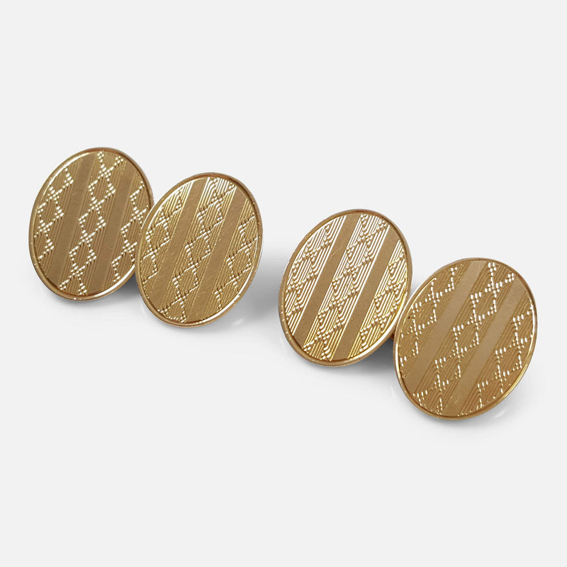 the cufflinks viewed at an angle