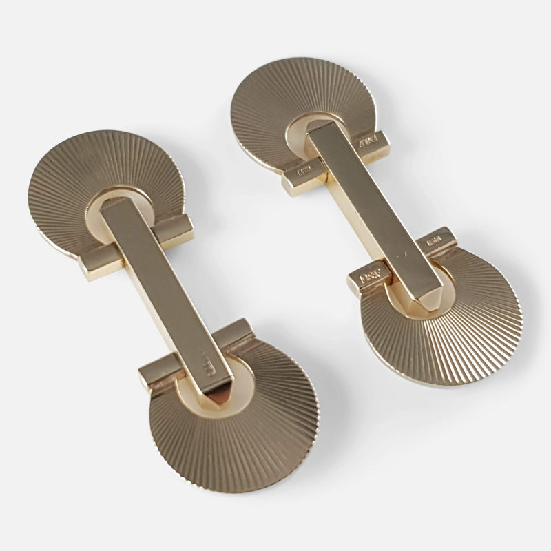 the cufflinks viewed diagonally