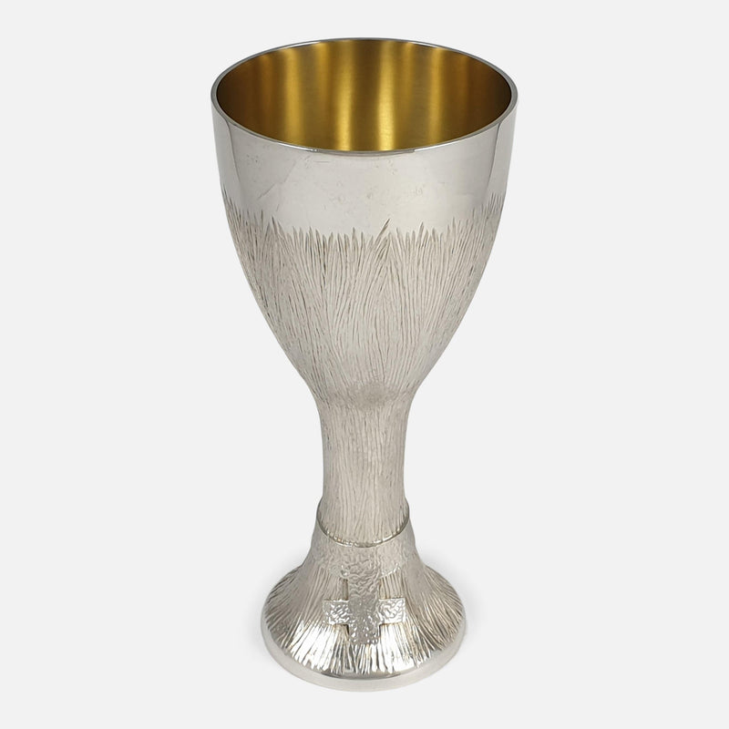 the Venus cup viewed from the front