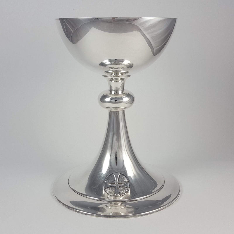 the chalice viewed from the front