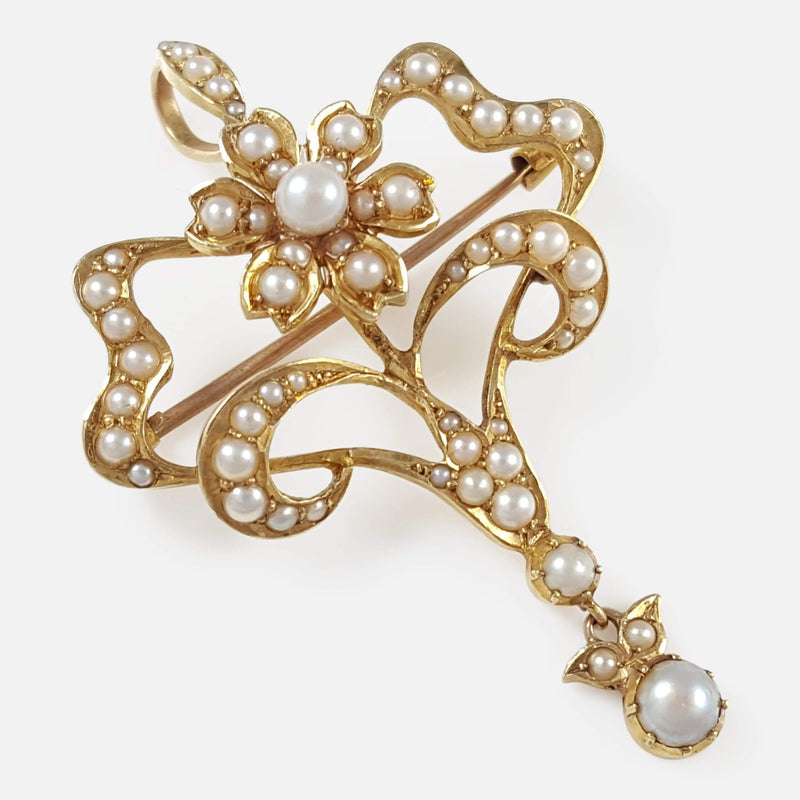 the pendant brooch viewed diagonally