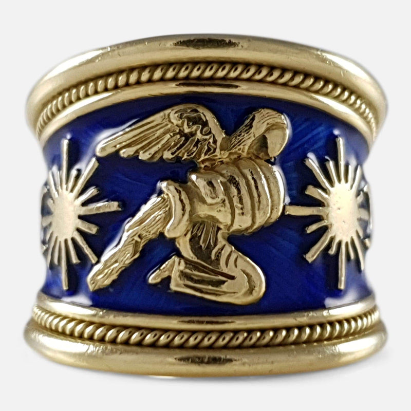 the Elizabeth Gage 18ct gold Zodiac ring viewed from the front