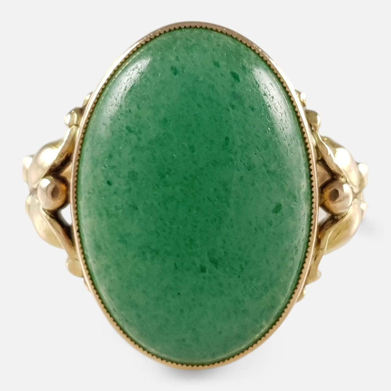 the 18ct gold aventurine ring viewed from the front