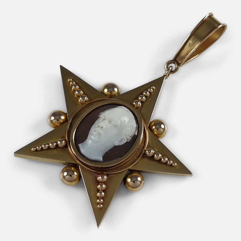 the pendant viewed diagonally with bale in top right hand corner