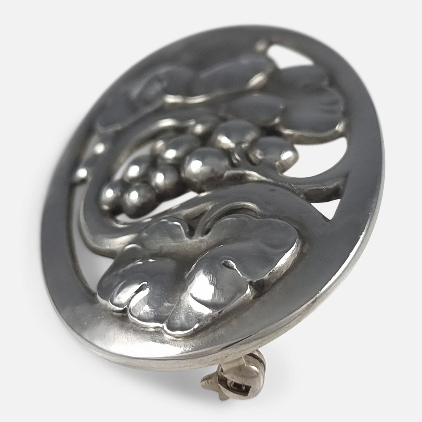 Georg jensen brooch designs clearance
