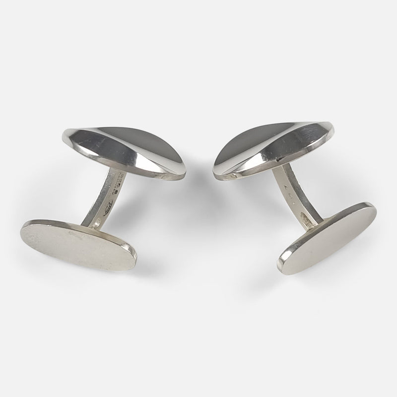 the cufflinks viewed from above