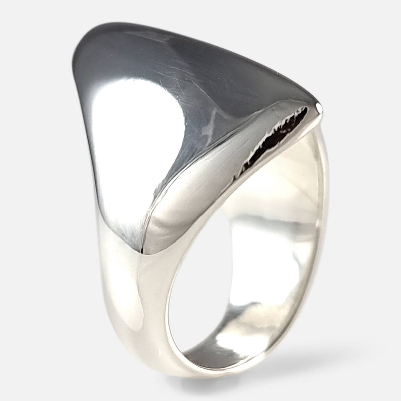 the ring viewed from the right at a slight angle