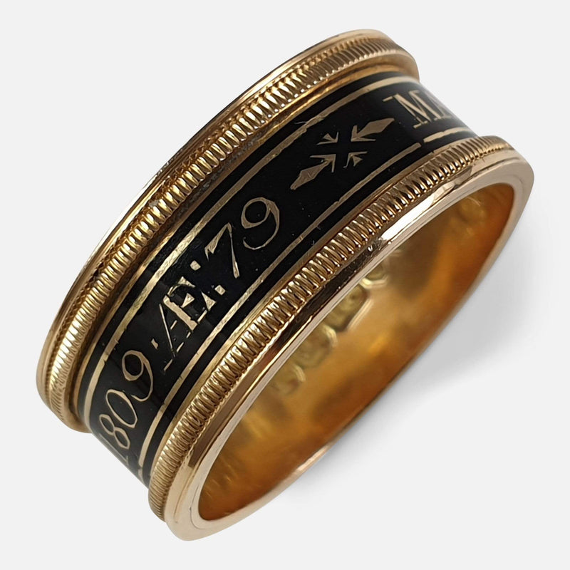 the gold mourning ring viewed from above