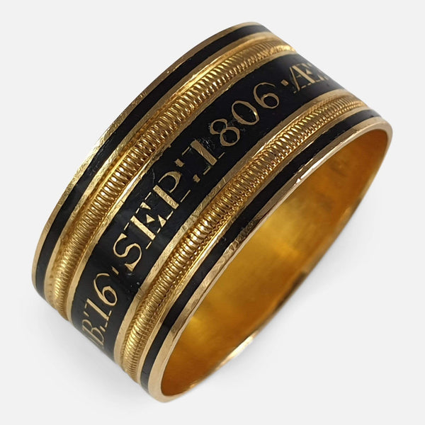 the George III 22ct gold and enamel mourning ring viewed from above