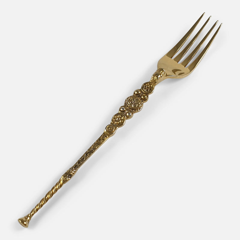 a diagonal view of the fork