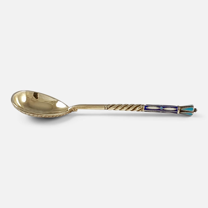 the silver spoon viewed side on