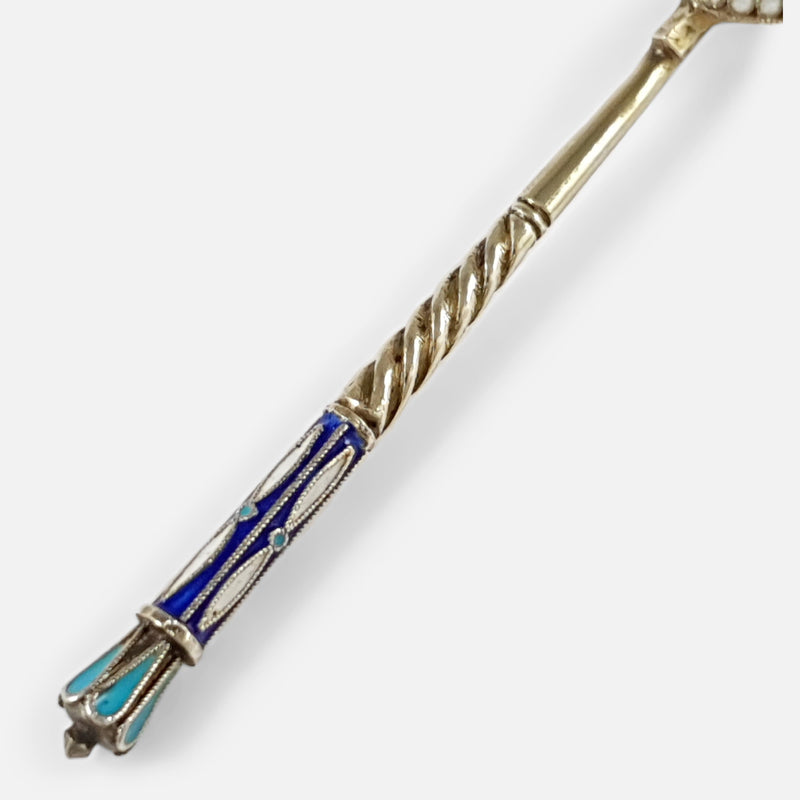  view of the enamel to the handle