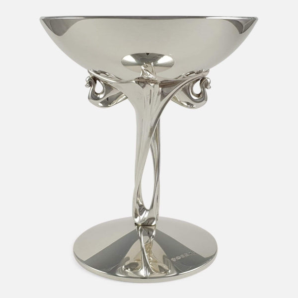the Art Nouveau style silver Tazza viewed from the front