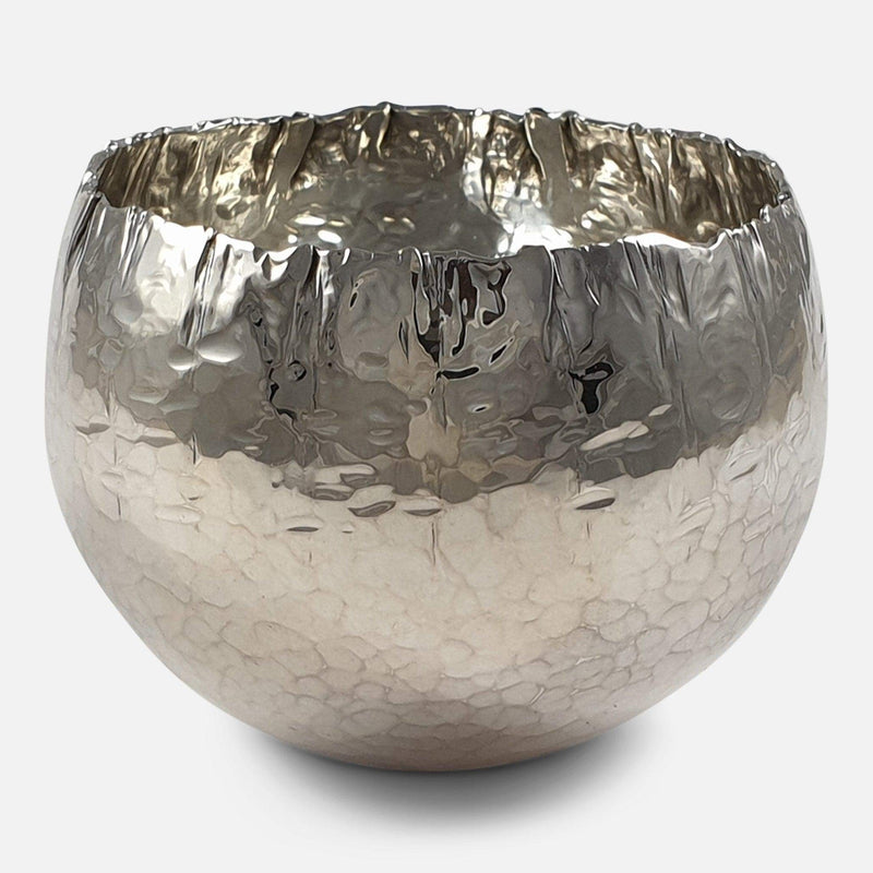 the bowl, a view of the front