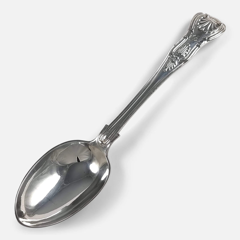one of the dessert spoons viewed diagonally