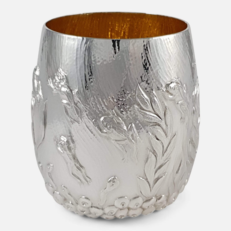 a view of the beaker to include the decoration