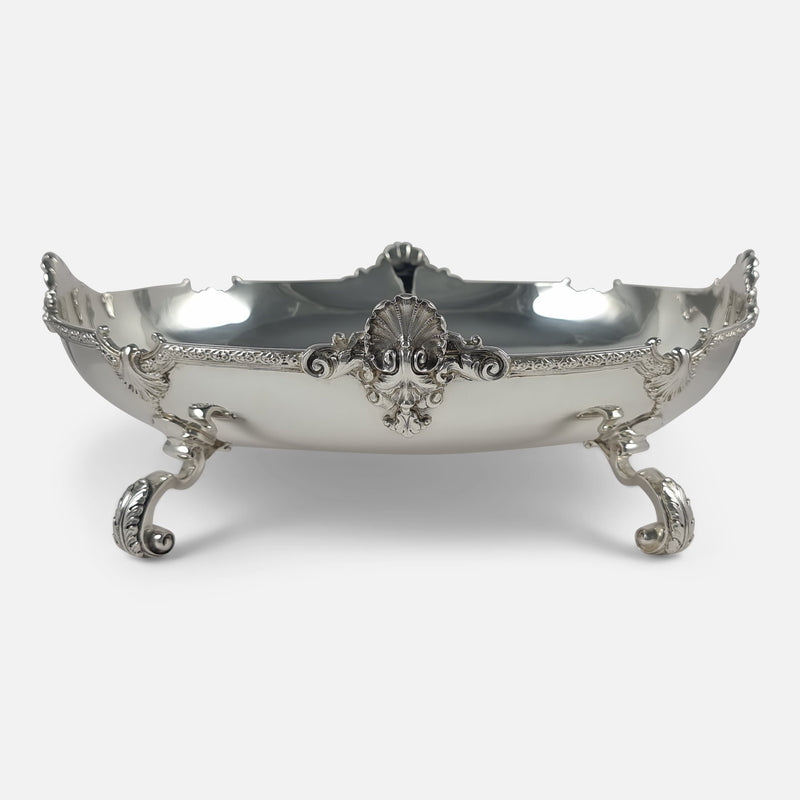 the Elizabeth II sterling silver decorative dish viewed from the front