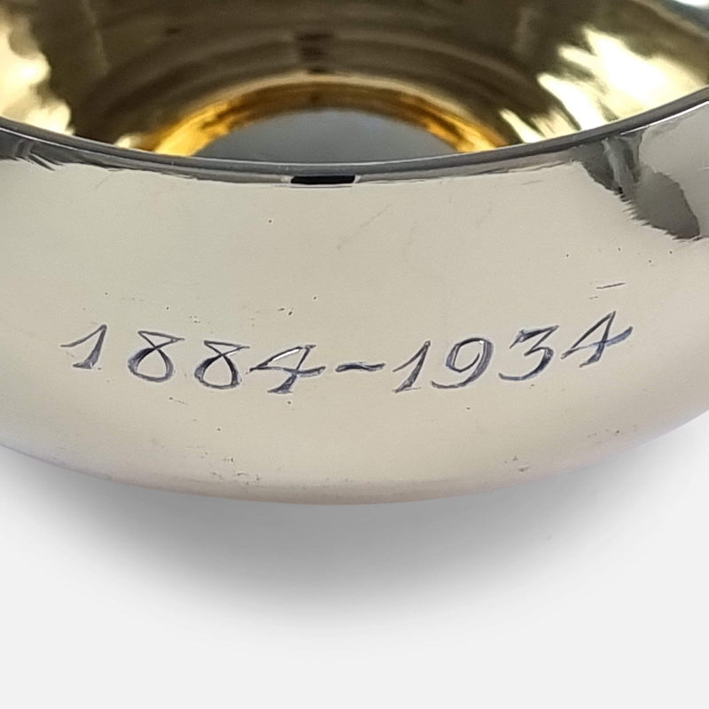 the engraving to the cup