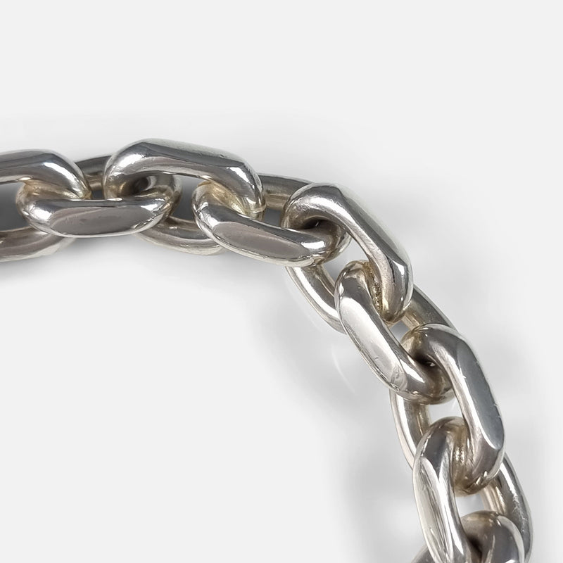 focused on a section of the chain links
