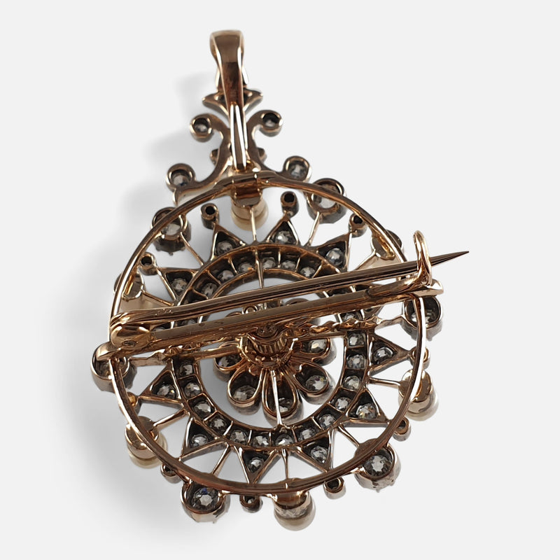 the diamond and pearl pendant brooch viewed from the back