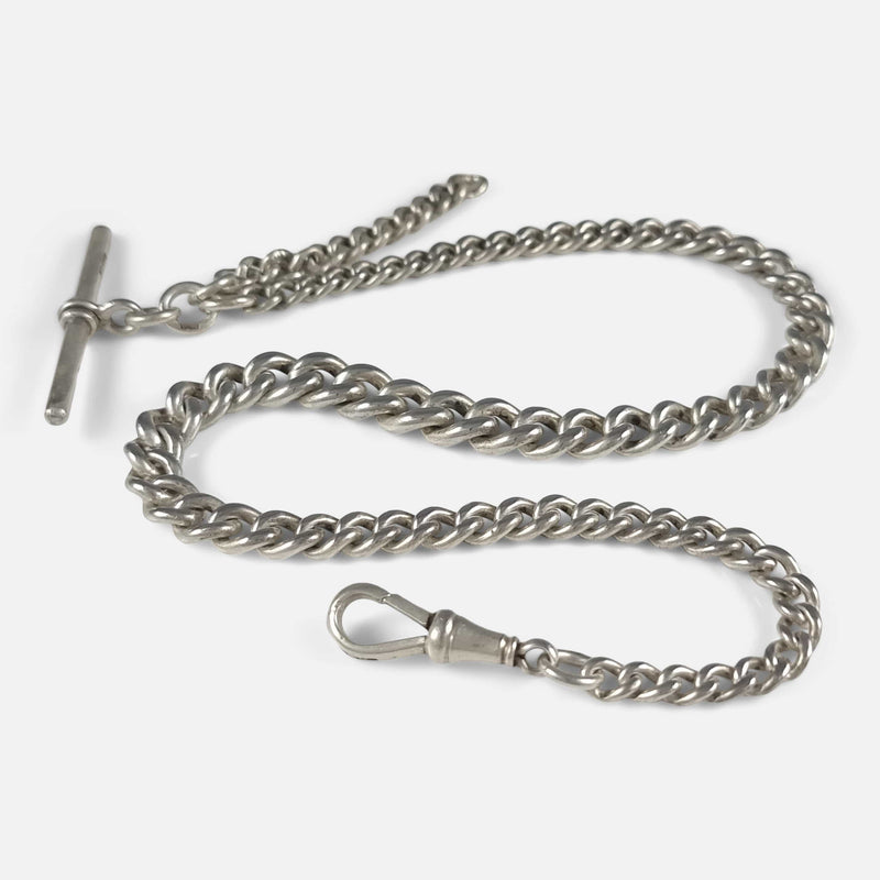 a side on view of the chain