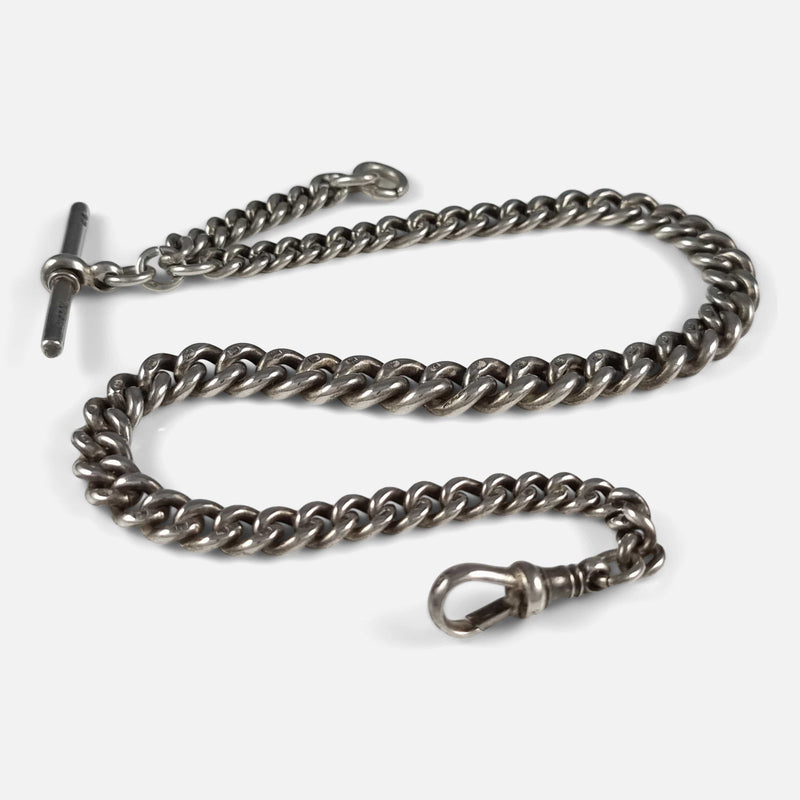 a side on view of the chain